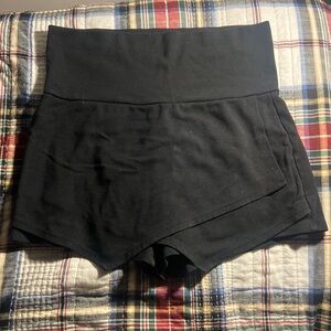 MyKim Black Skort